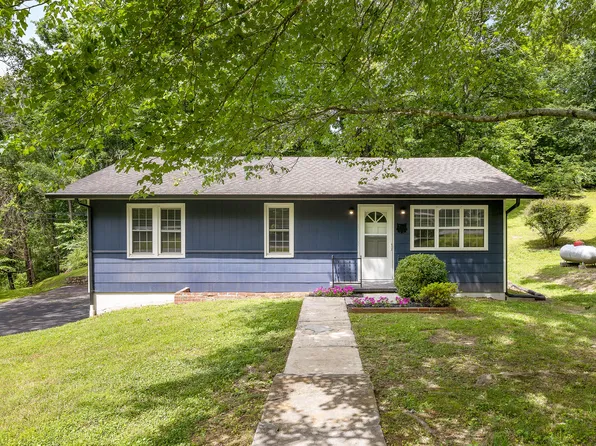 10721 Jenkins Cir, Soddy Daisy, TN 37379