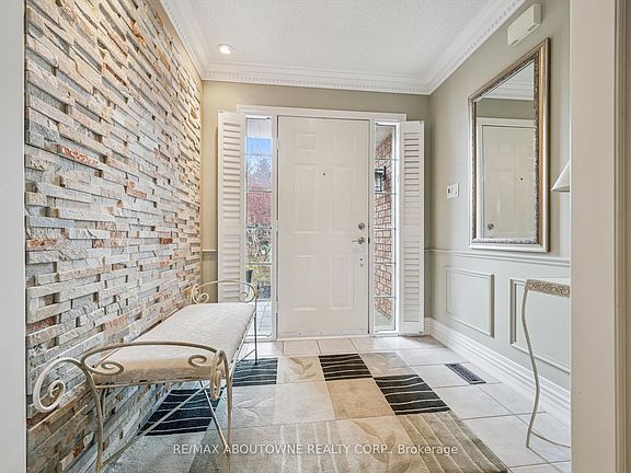 4th image of 154 Howell Rd