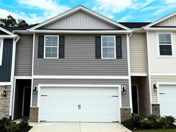 7037 Eclipse Trl, Whitsett, NC 27377