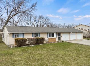 4824 Foxgrove Ave, Fort Wayne, IN 46818