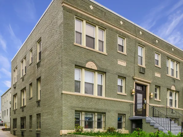 1815 A St SE APT 101, Washington, DC 20003