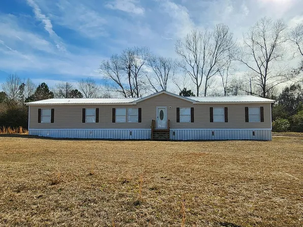 126 Thelma Ln, Fitzgerald, GA 31750