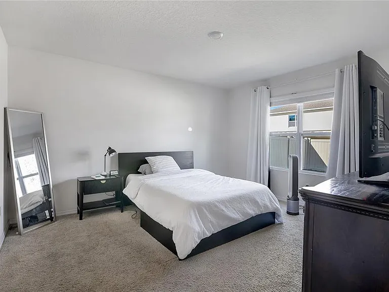 9009 Pinales Way — Photo 11