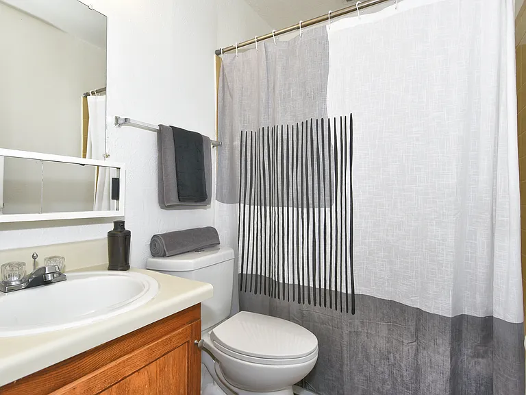 Summerstone Duplexes — Photo 47