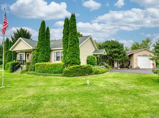 7180 E Prior Rd, Durand, MI 48429