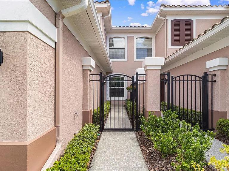 852 Lantern Way — Photo 45