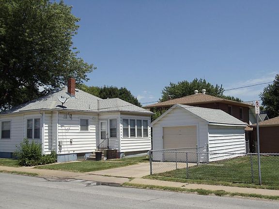 4th image of 2757 Avenue B