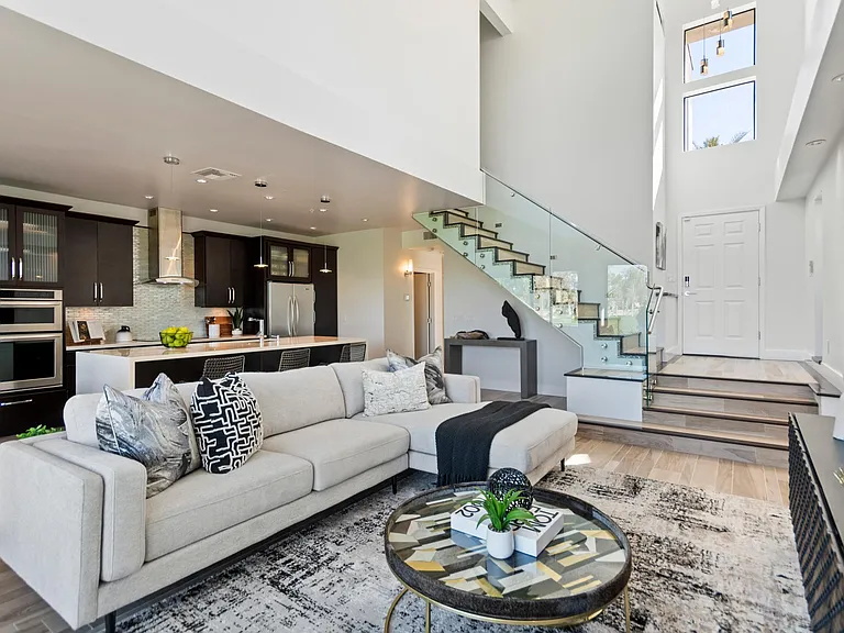 Fully upgraded home with All New Furniture