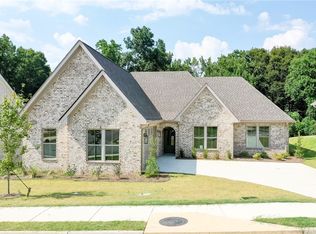 2970 Mill Lakes Rdg, Opelika, AL 36801
