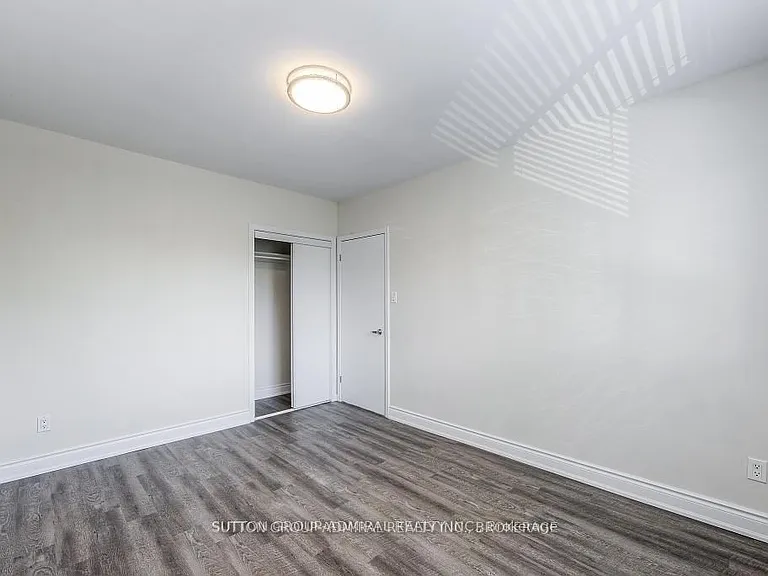 77 Garthdale Ct #2 — Photo 24