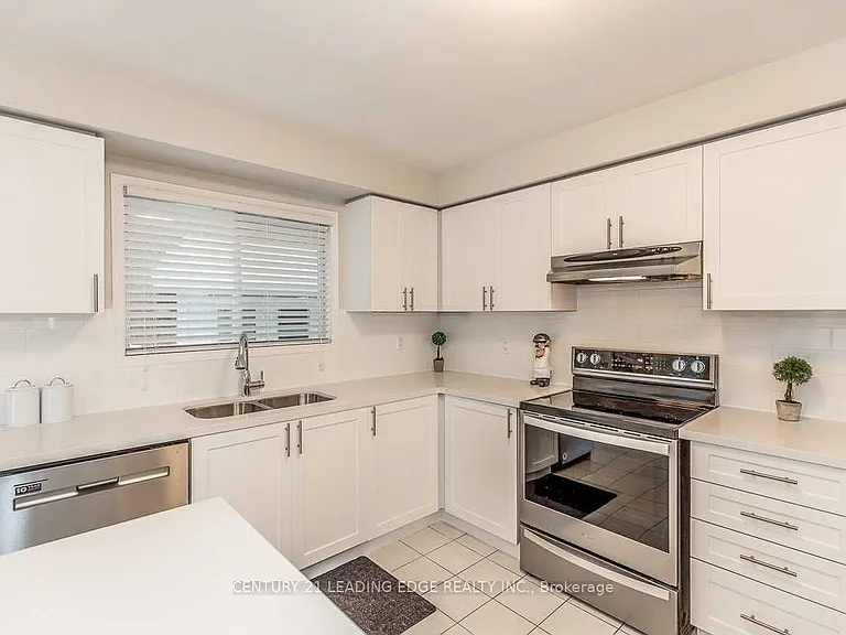 90 Cityview Cir — Photo 10