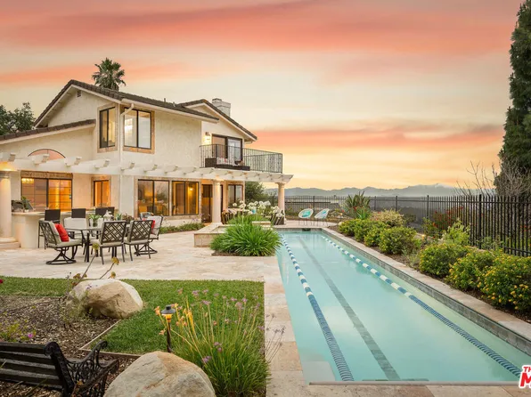 2736 Whitechapel Pl, Thousand Oaks, CA 91362