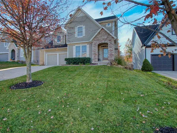 23765 W 126th Ter, Olathe, KS 66061