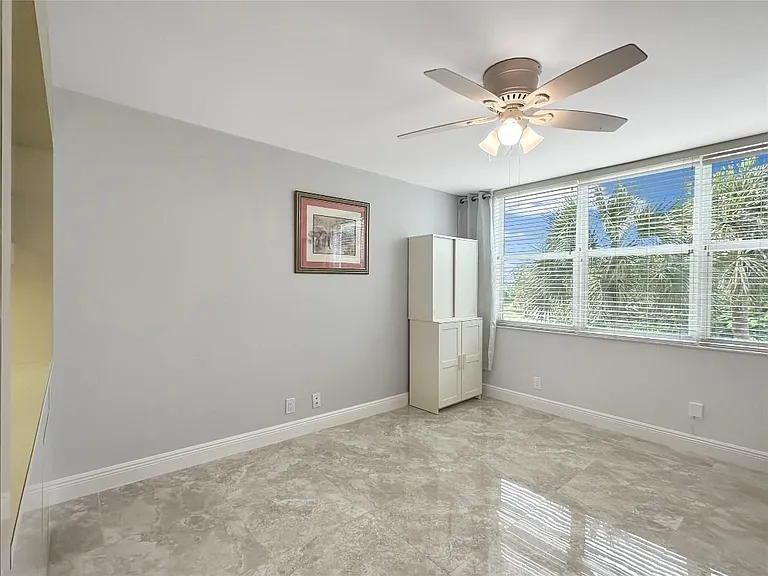 3505 Oaks Way #310 — Photo 24