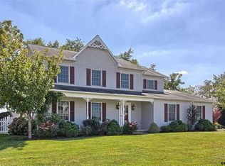 67 Test Rd, Hanover, PA 17331