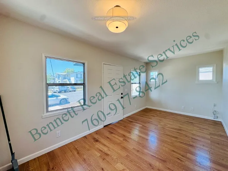 3725 Wilson Ave — Photo 4
