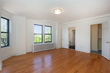 Rented by Rita S Citrin, LREB