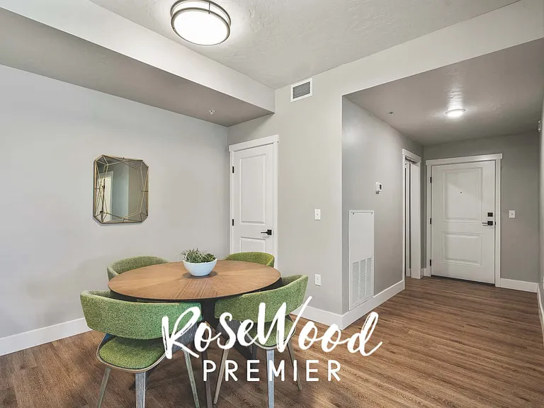 Rosewood and Rosewood Premier — Photo 12