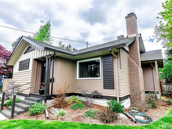 5th image of 713 Carlyon Ave SE