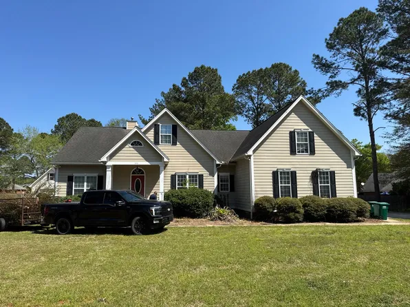 106 Hearthstone Dr, Leesburg, GA 31763