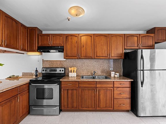 4th image of 1226 Alexander St APT 501