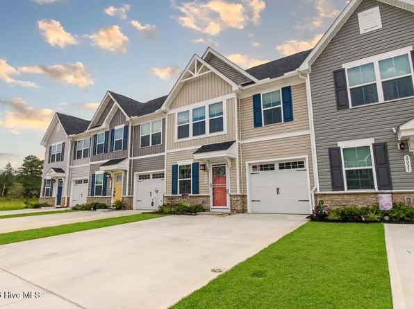 2049 Parow Lane NW, Calabash, NC 28467