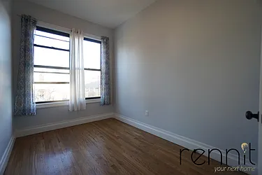 Rented by Rennit Inc.