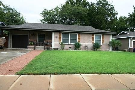1st image of 3520 Beverly Dr