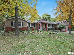 9013 N Picture Ridge Rd, Peoria, IL 61615