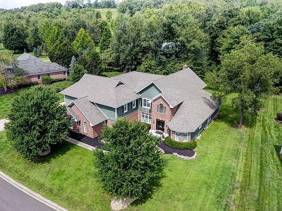 2nd image of 430 Gleneagles Dr