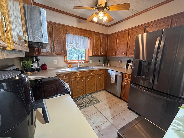 276 Plaza Dr — Photo 7