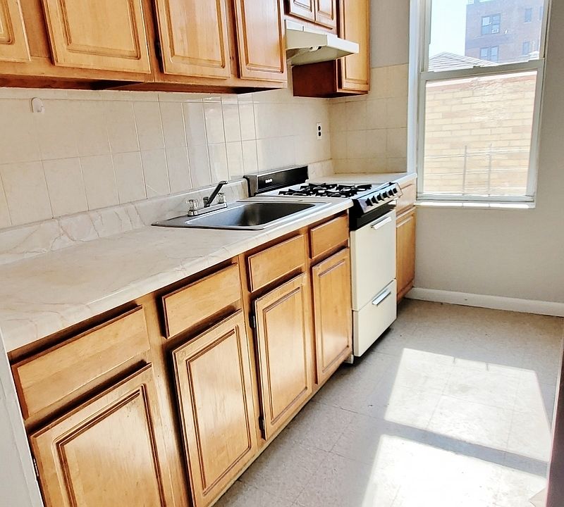 1st image of 34-48 32nd St #Cc2