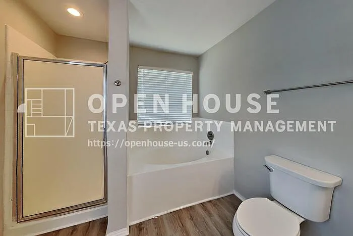 21210 Bridgemeadows Ln — Photo 12
