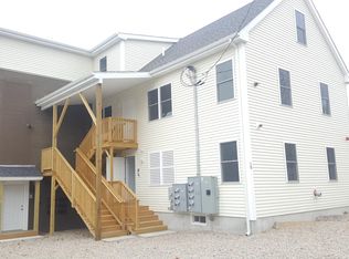 10 E Main St #3, Ayer, MA 01432