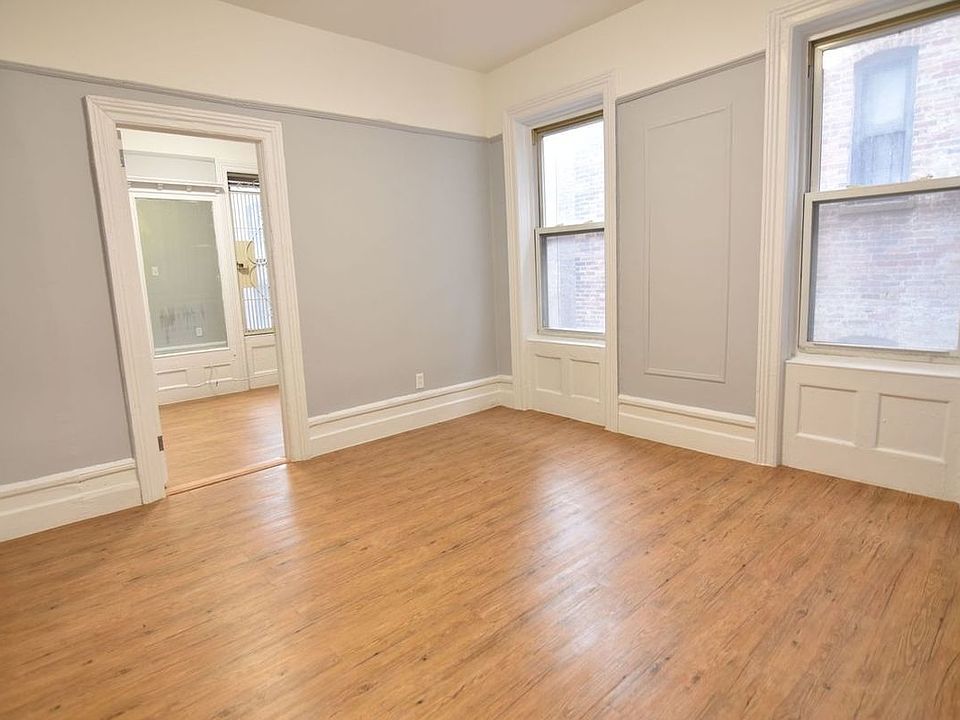 1st image of 22 Saint Nicholas Pl APT 34