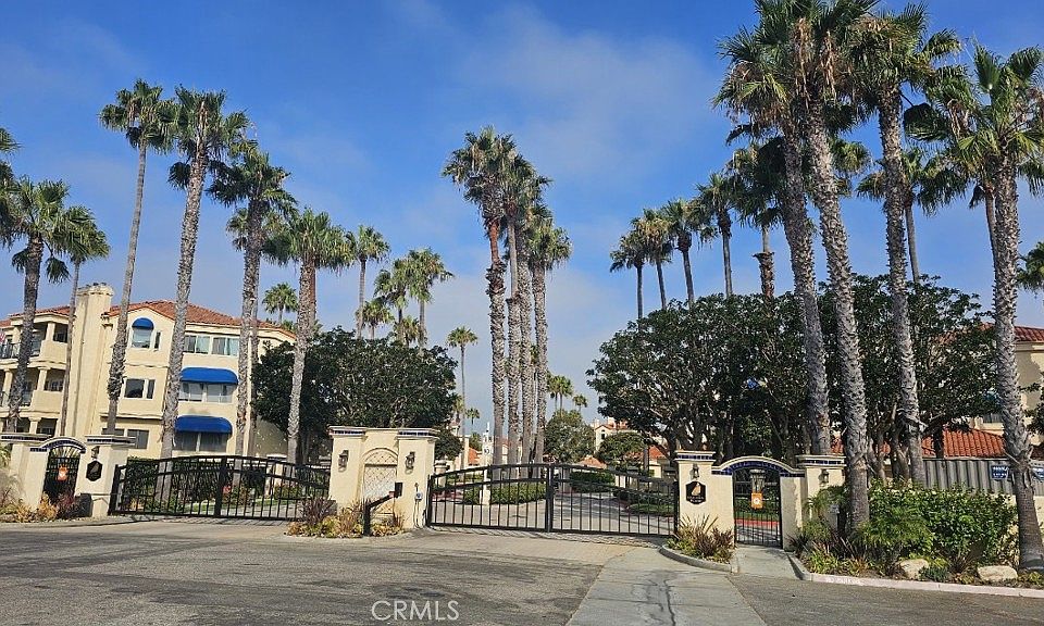 1st image of 4235 Harbour Island Ln