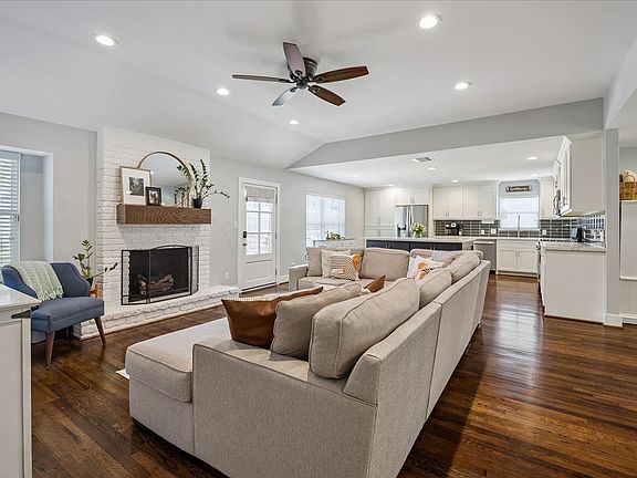 3rd image of 5819 Cheena Dr
