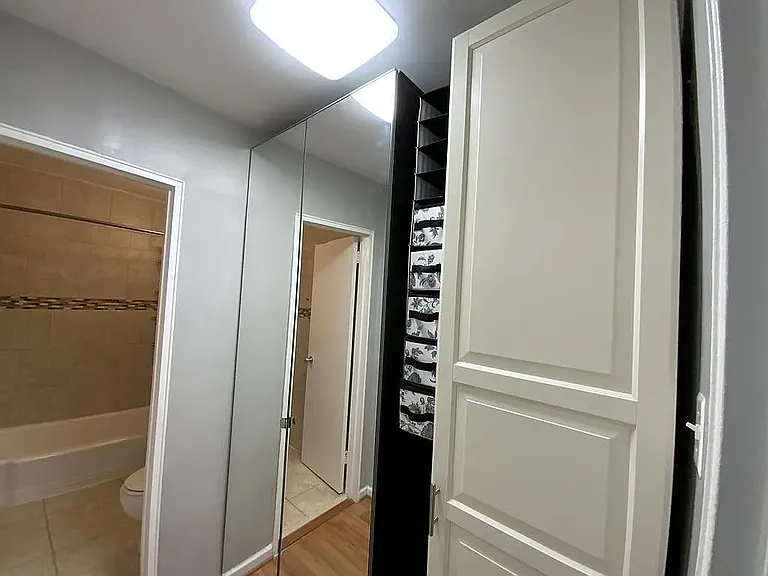 305 C St NE #308 — Photo 13