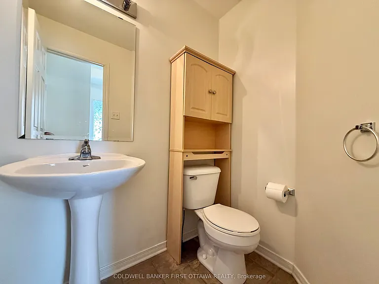 805 Taradale Dr — Photo 16
