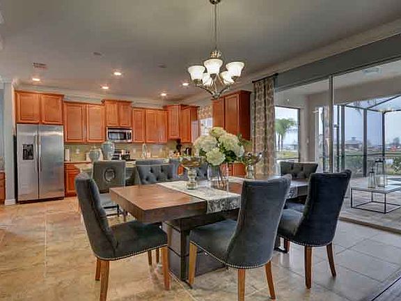 3rd image of 4442 Shrewbury Pl