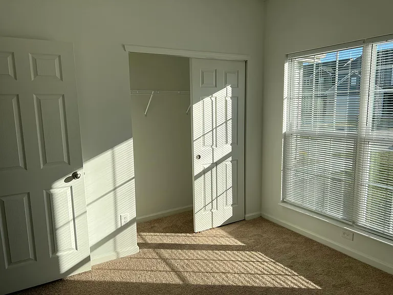 1210 S Aberdeen Dr — Photo 9