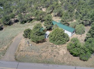 24 Buckboard Rd, Tijeras, NM 87059