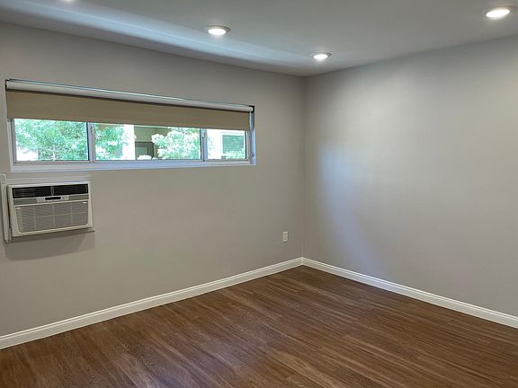 5th image of 13435 Burbank Blvd APT 5