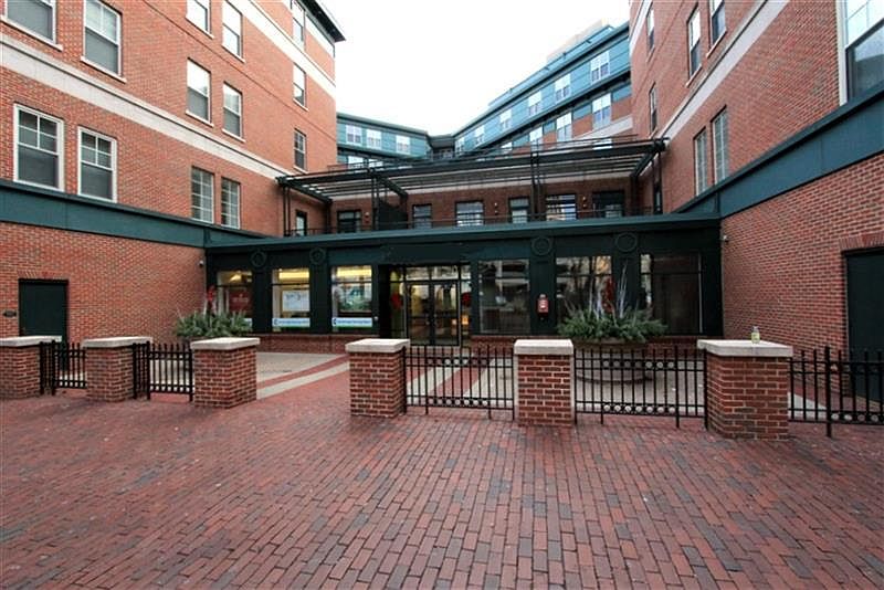 1st image of 634 Massachusetts Ave #302
