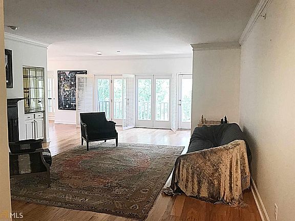 4th image of 28414 Plantation Dr NE