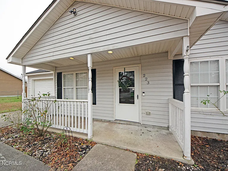 223 Summersill School Rd — Photo 5