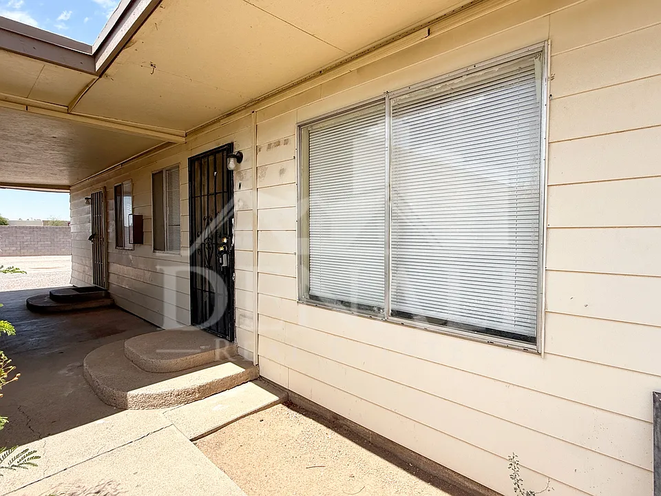 1211 W Apache Trl #M