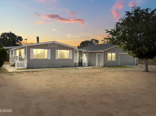 380 E 6th Ave, Sun Valley, NV 89433