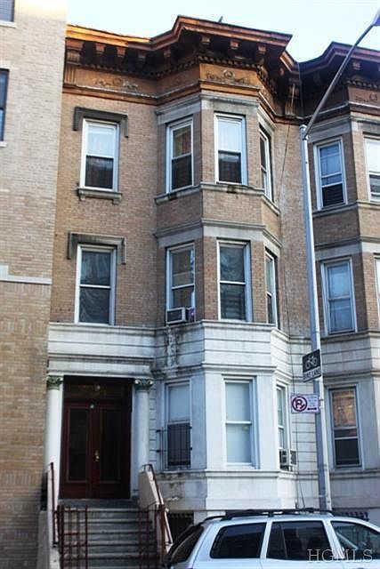 1st image of 1554 Bryant Ave