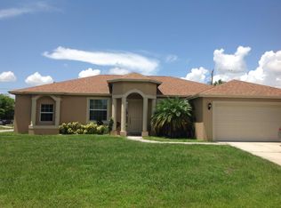1899 SW Dalmatian Ave, Pt Saint Lucie, FL 34953